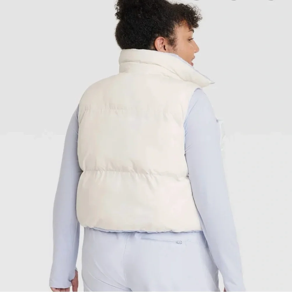 All in Motion Women's Reversible Snowsport Puffer Vest, NWT Sise 4X - Picture 3 of 9